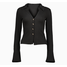 Футболка на гудзиках